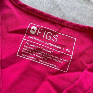 FIGS scrubs - hot pink with indigo drawstring